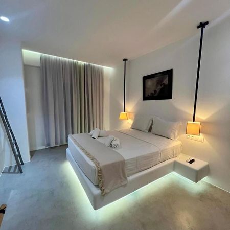 Luxury Apartment Center Of Mykonos Town - Sleeps 4 Buitenkant foto