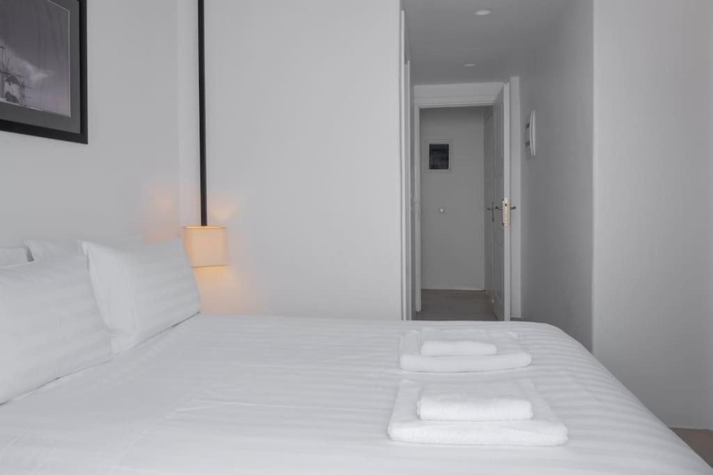 Luxury Apartment Center Of Mykonos Town - Sleeps 4 Buitenkant foto